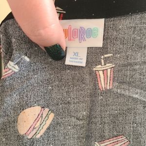 Hamburger and soda Amy